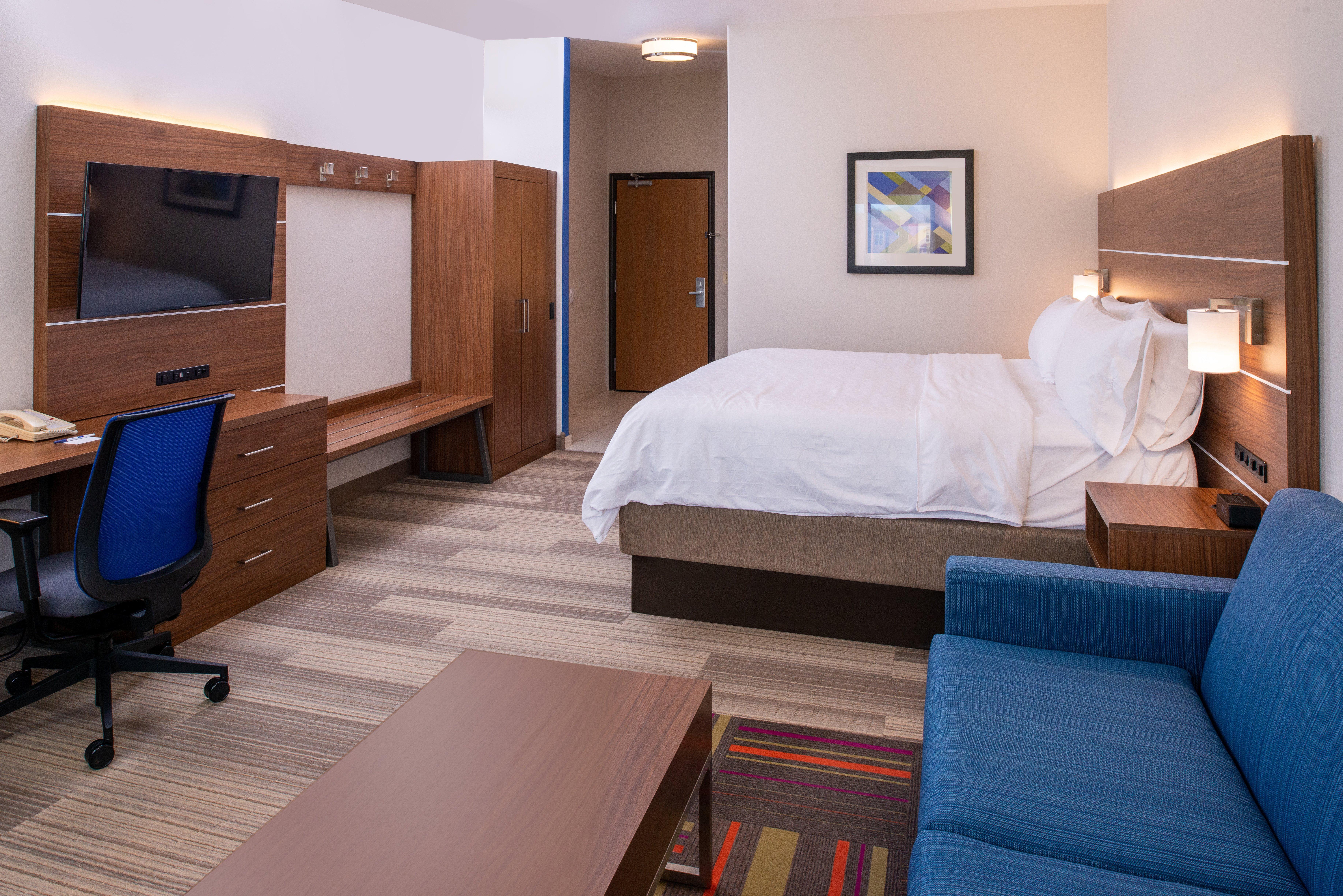 Holiday Inn Express Hotel & Suites Gunnison By Ihg Exterior photo
