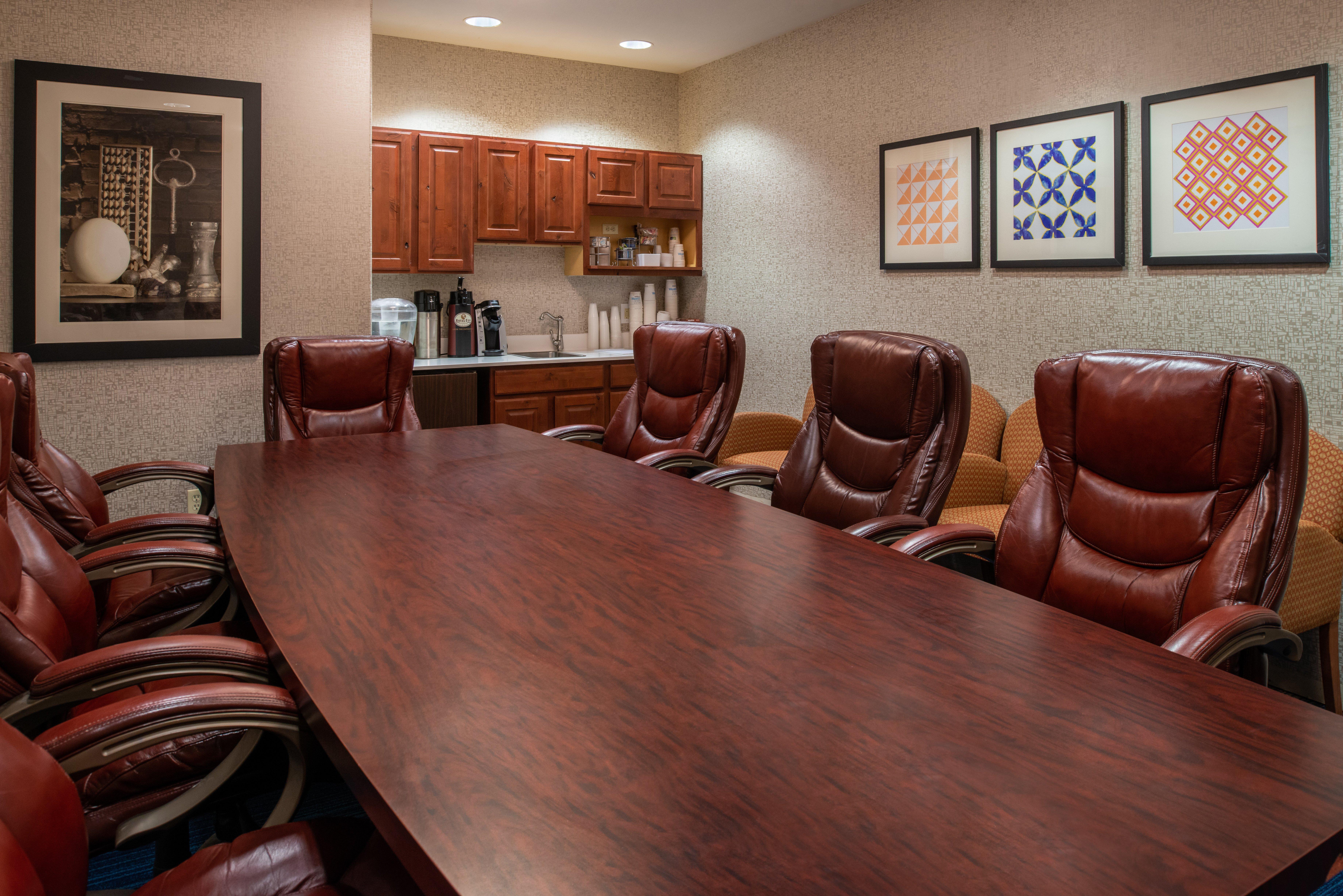 Holiday Inn Express Hotel & Suites Gunnison By Ihg Exterior photo