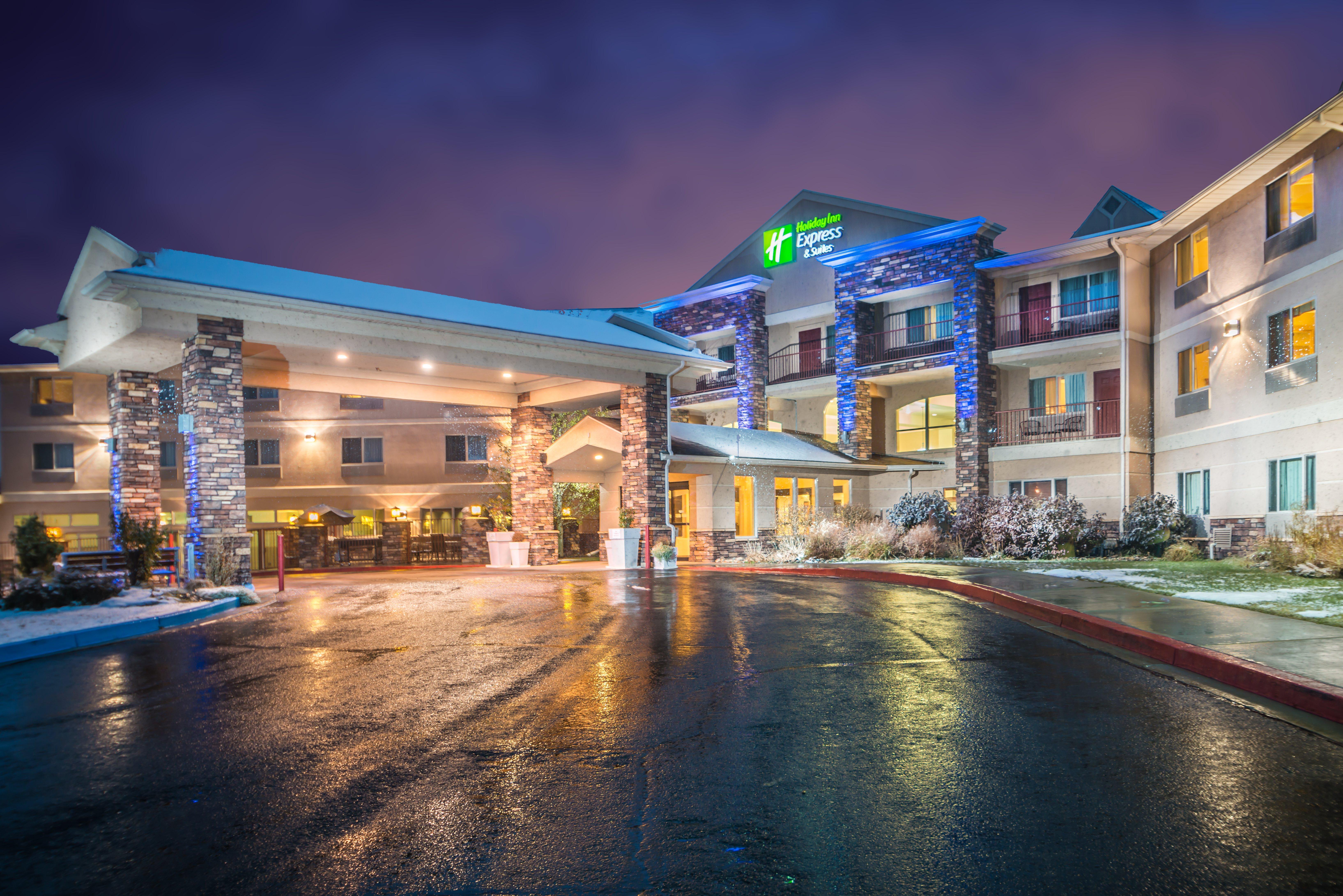 Holiday Inn Express Hotel & Suites Gunnison By Ihg Exterior photo