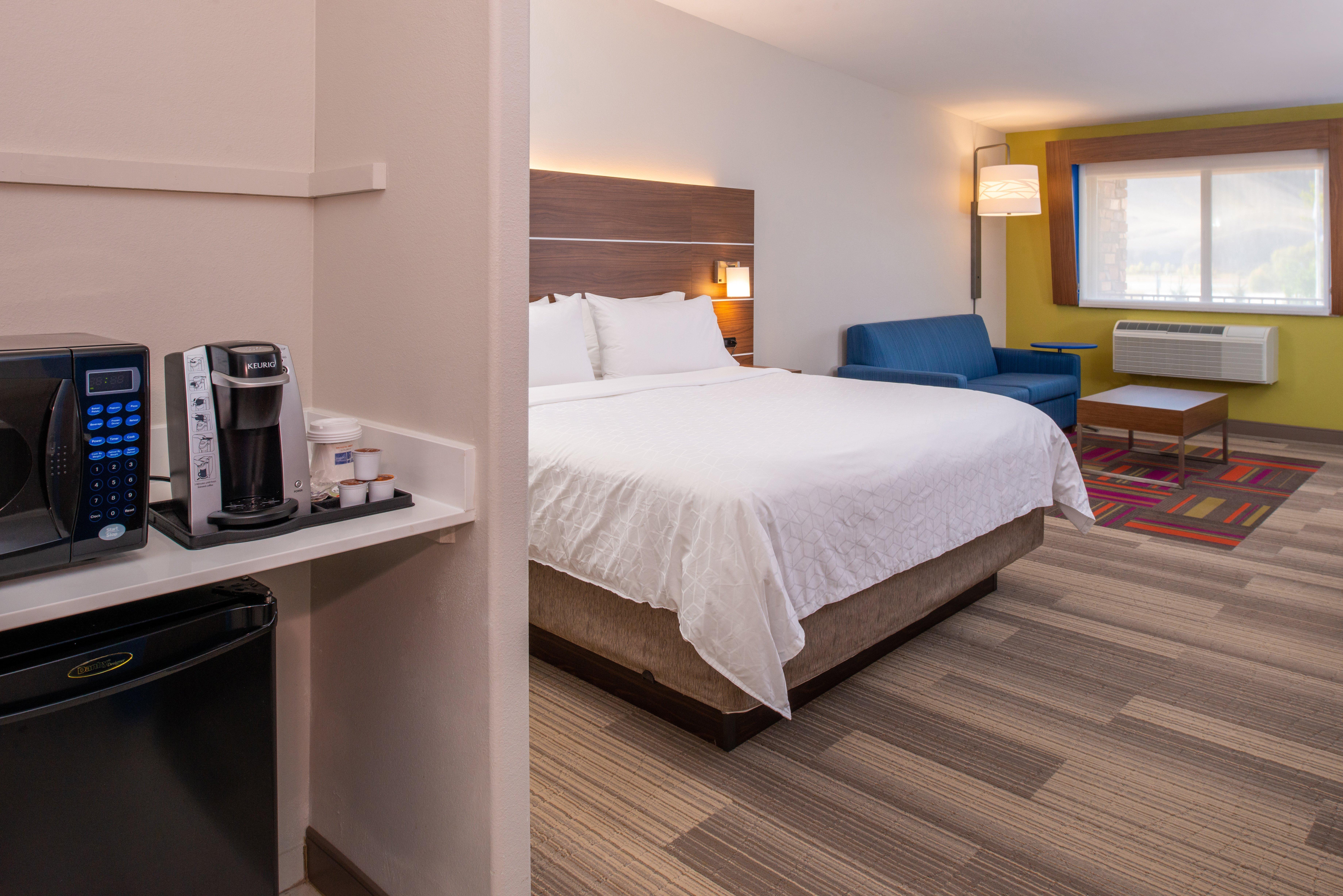 Holiday Inn Express Hotel & Suites Gunnison By Ihg Exterior photo
