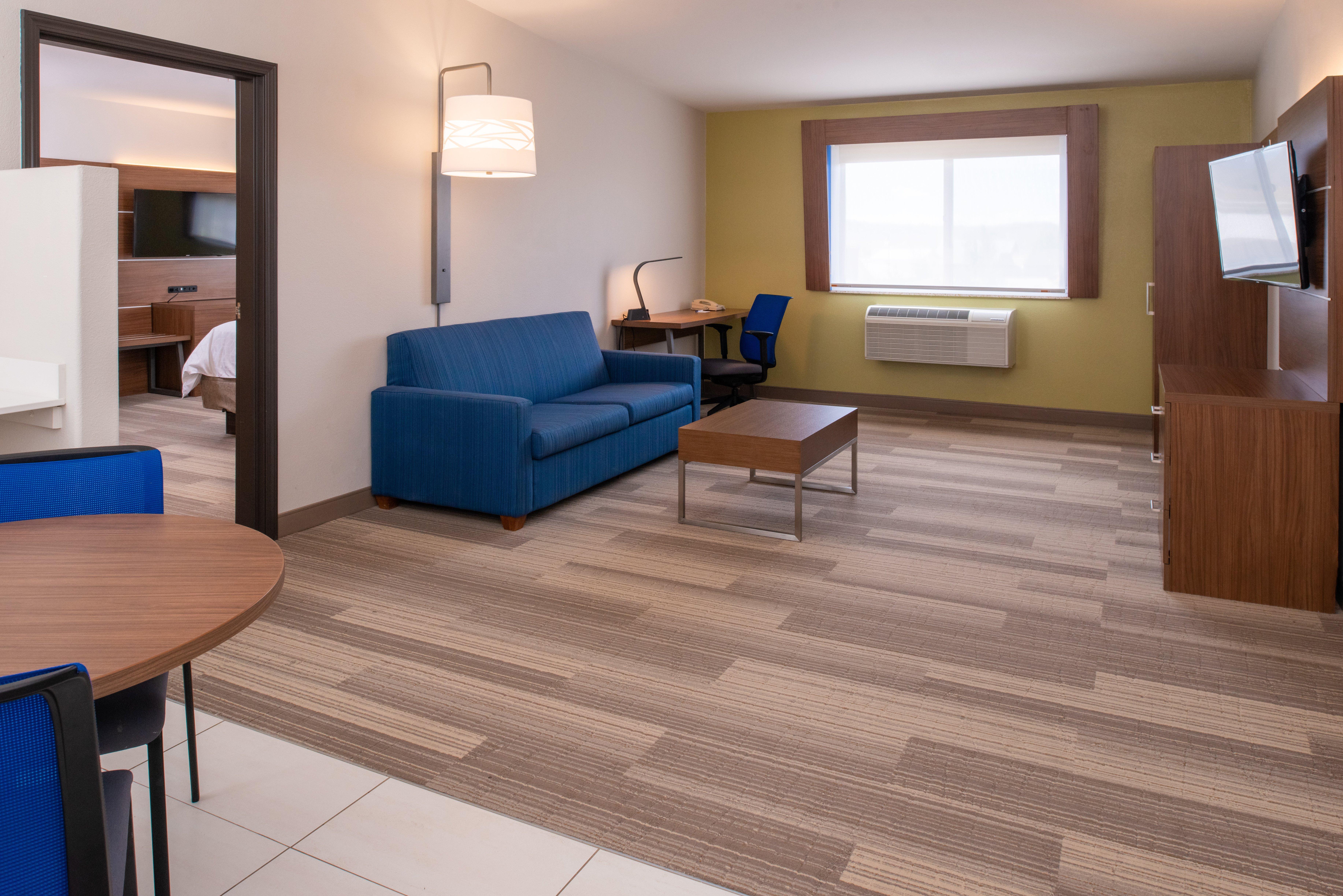 Holiday Inn Express Hotel & Suites Gunnison By Ihg Exterior photo